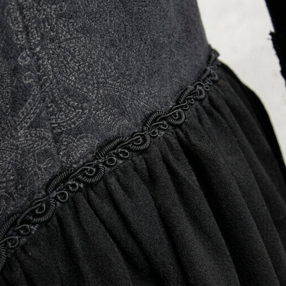 Widow’s Lantern Vestment