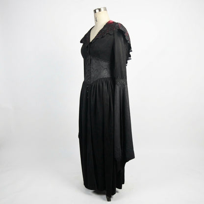 Widow’s Lantern Vestment